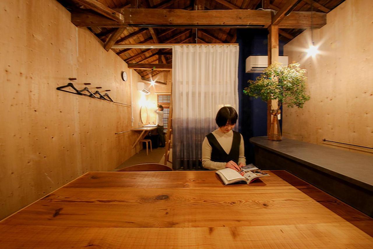 まちの別邸 緝 Shu Hostel Kōchi Εξωτερικό φωτογραφία